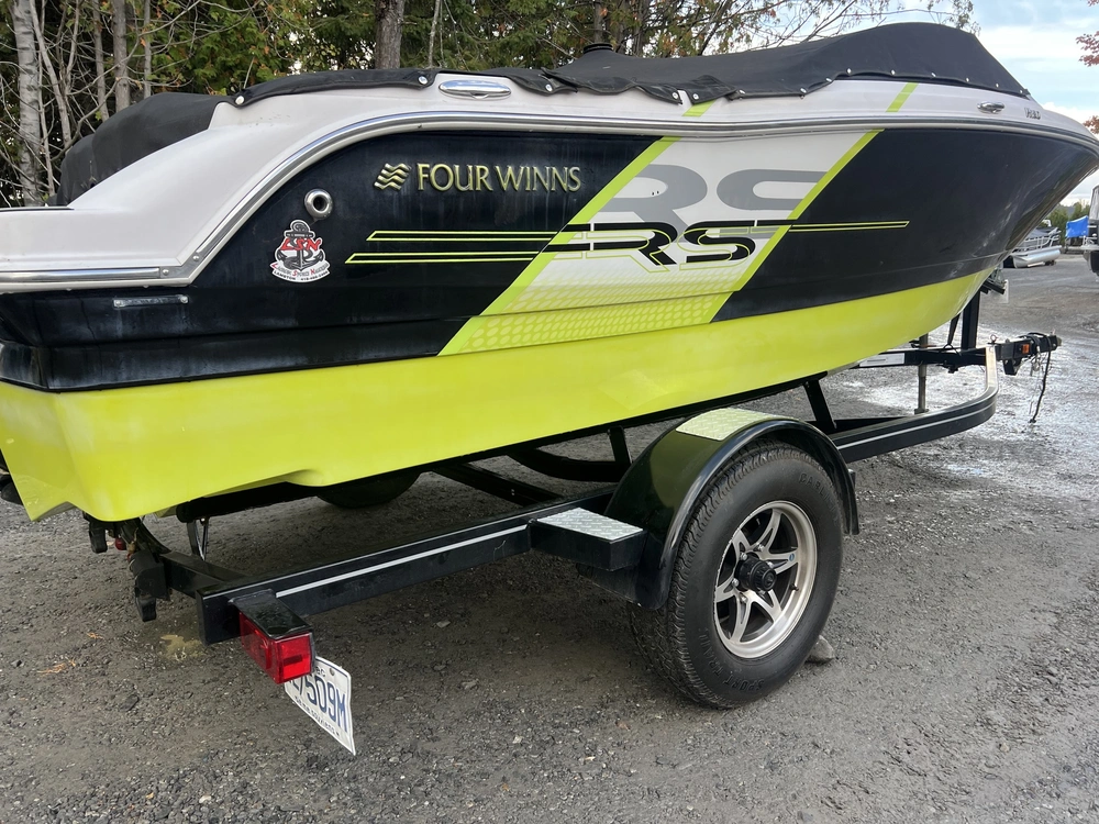 Four Winns H180 Rs 2014 alt