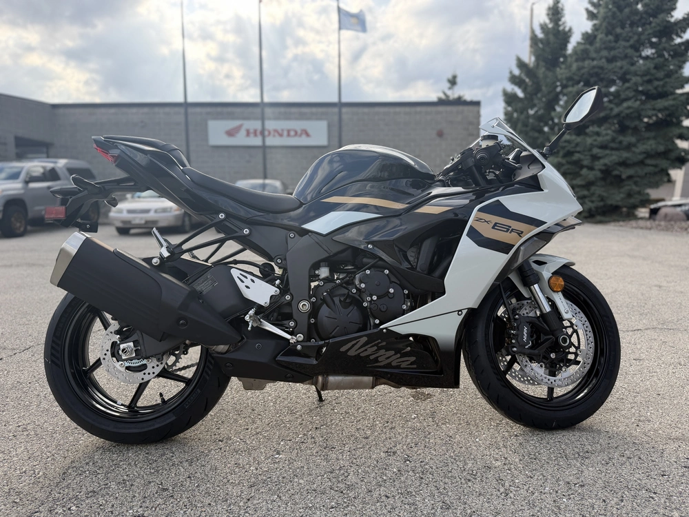 2026 Kawasaki Ninja Zx-6r Abs alt