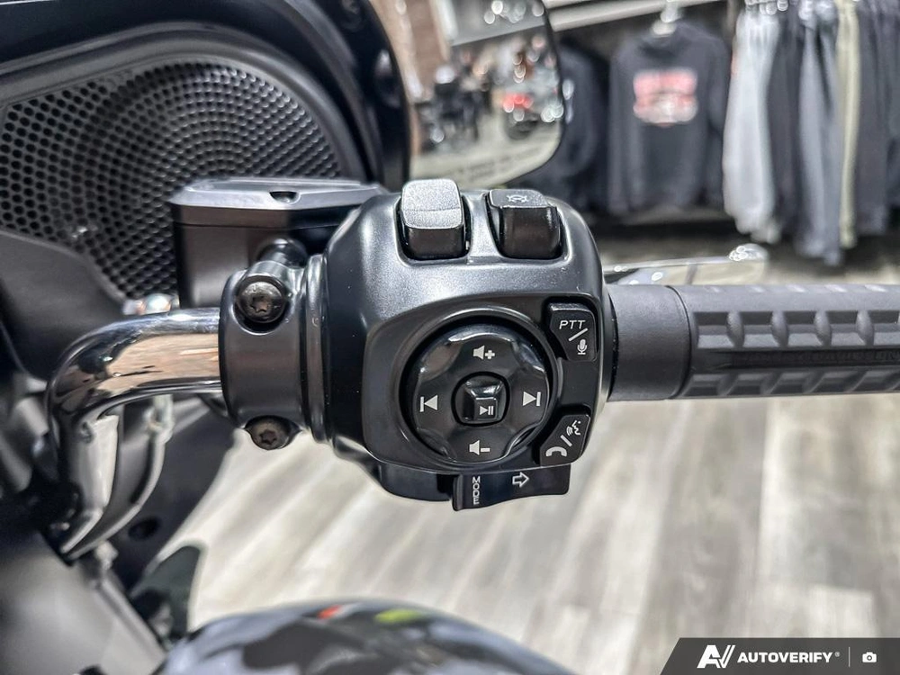 2026 Harley-davidson Street Glide alt