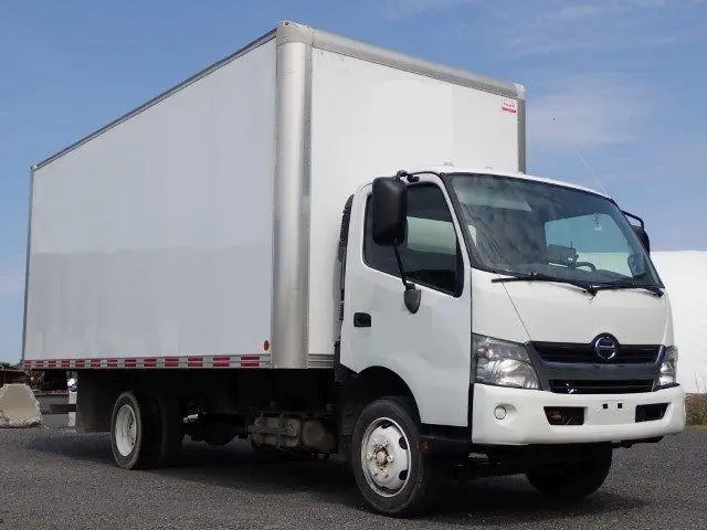 Hino 195 2019