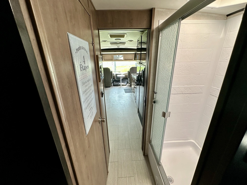 2019 Forest River Fr3 30ds alt