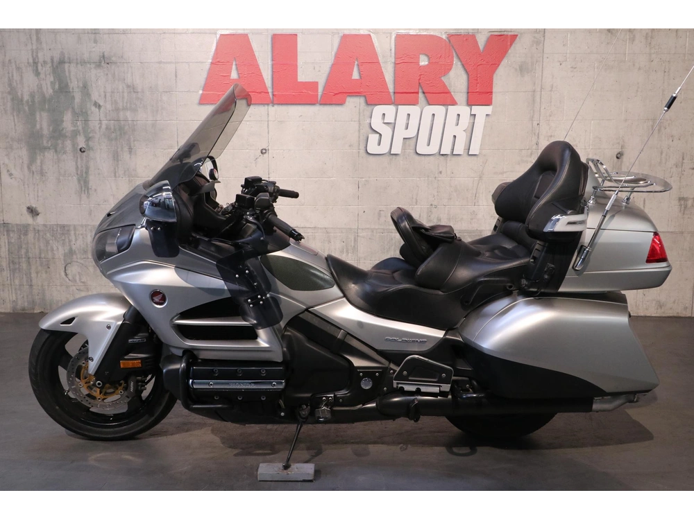 Honda Gl1800 Goldwing Air Bag 2016 alt