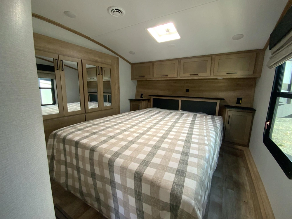 2023 Keystone Rv Arcadia 288slbh alt