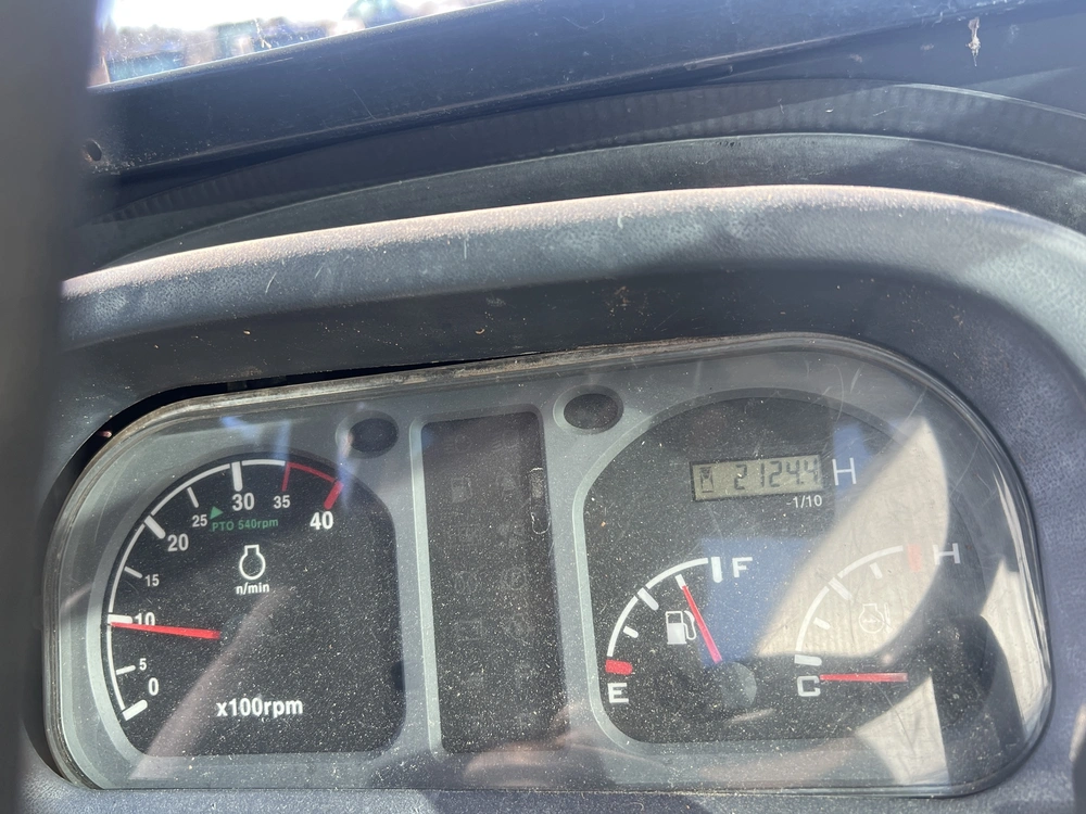 2014 Tym T353 alt