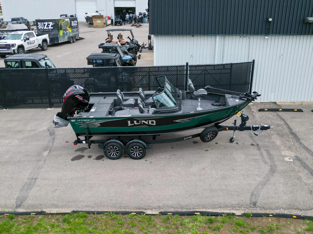 2025 Lund 1875 Impact Xs alt