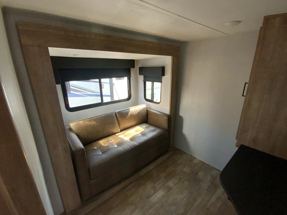 2023 Keystone Rv Arcadia 3350 Mb alt