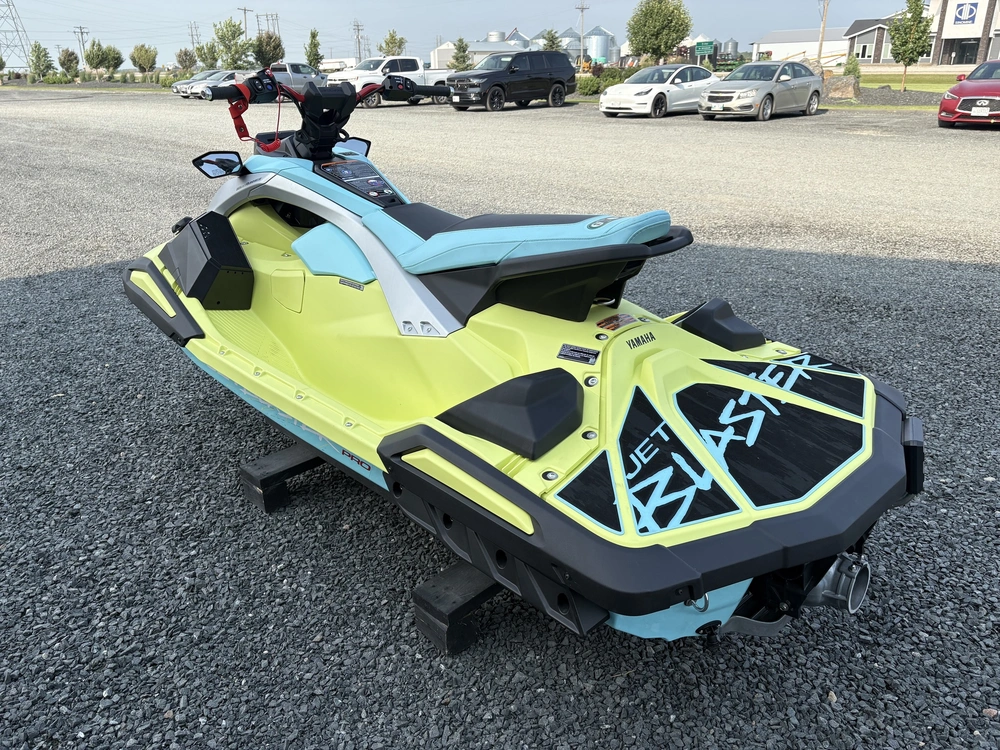 2025 Yamaha Jet Blaster Pro alt