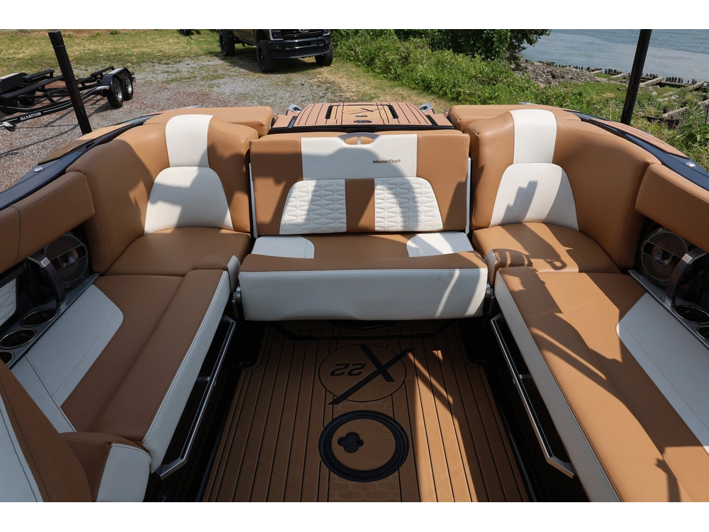 Mastercraft X22 2022 alt