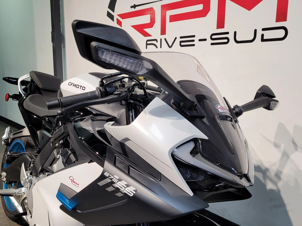 2026 Cfmoto 675 Ss alt