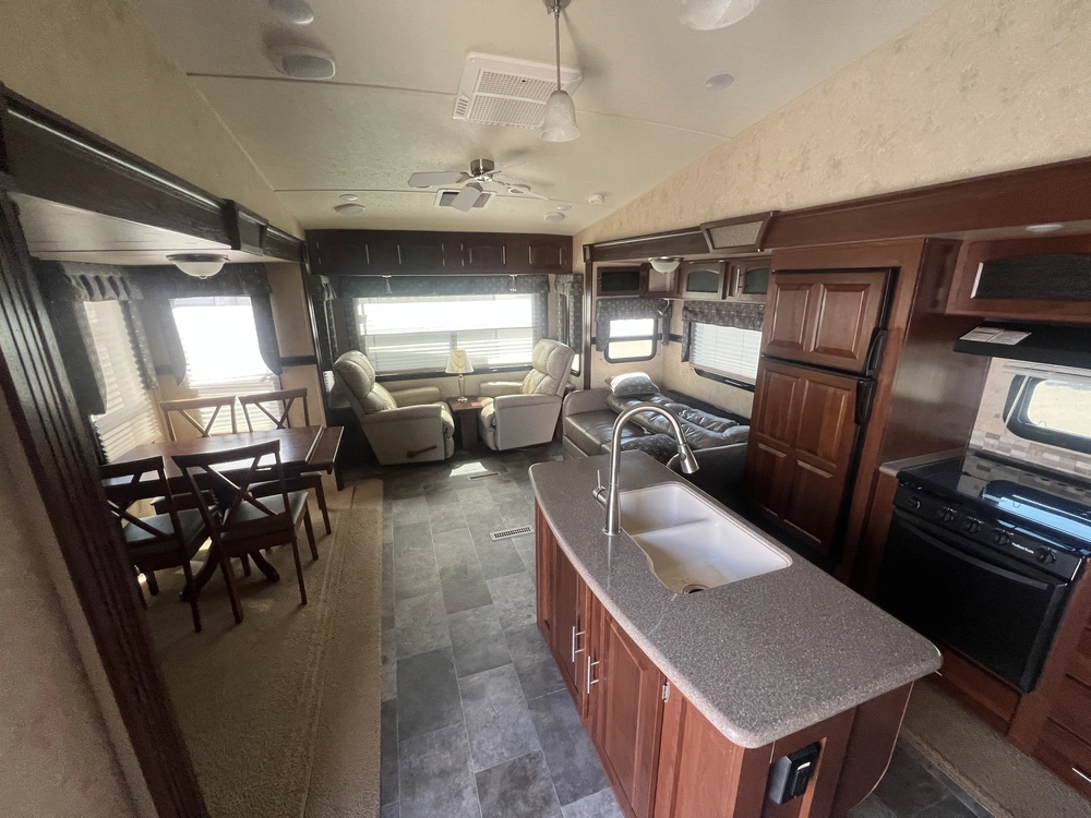 2015 Forest River Flagstaff 8528ikws alt