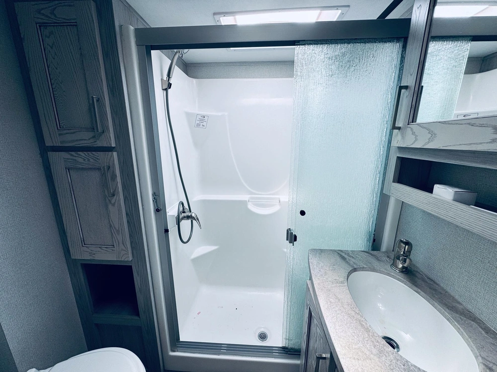 2021 Keystone Rv Montana High Country 385 Br alt
