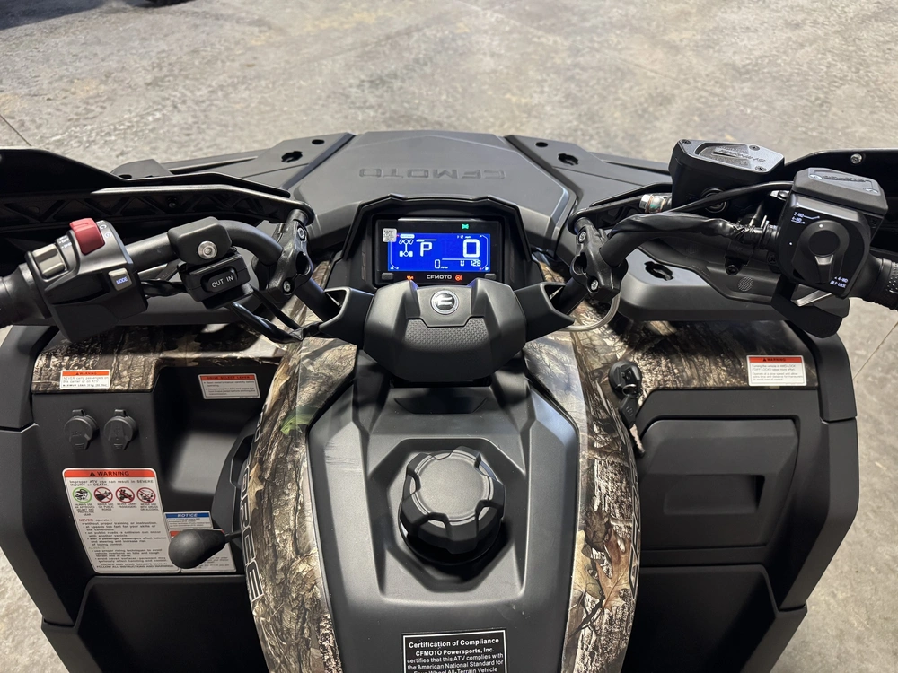 2026 Cfmoto Cforce 600 alt