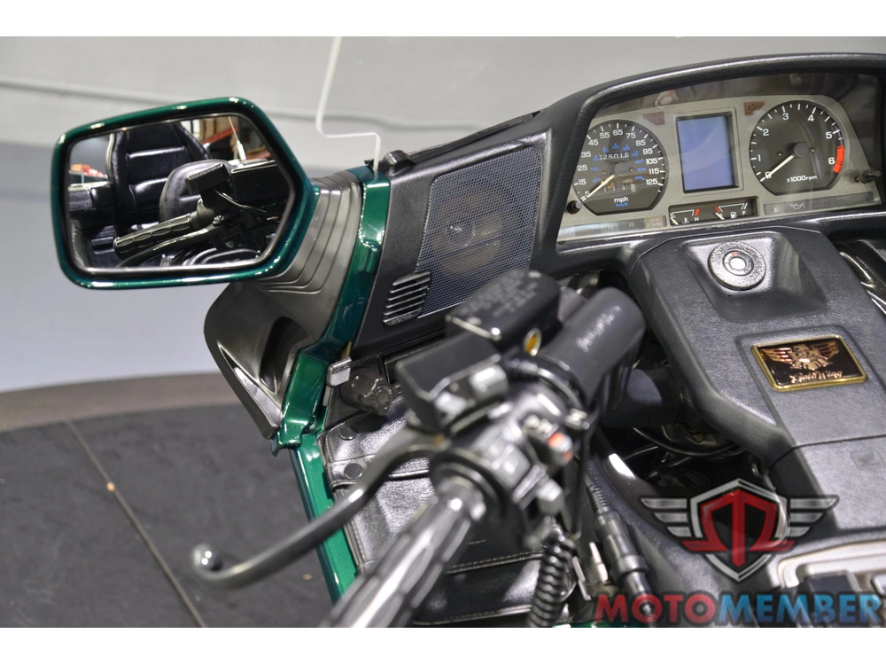 1997 Honda Gold Wing Aspendcade alt