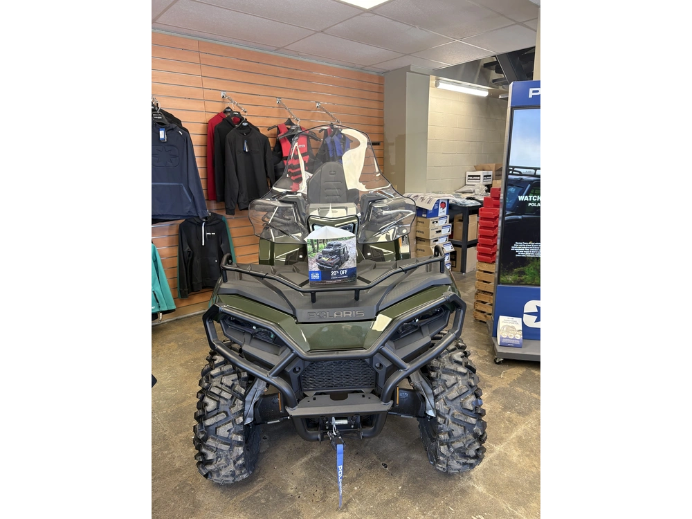 2026 Polaris Sportsman Touring 570 Premium Treeline Green Metallic alt