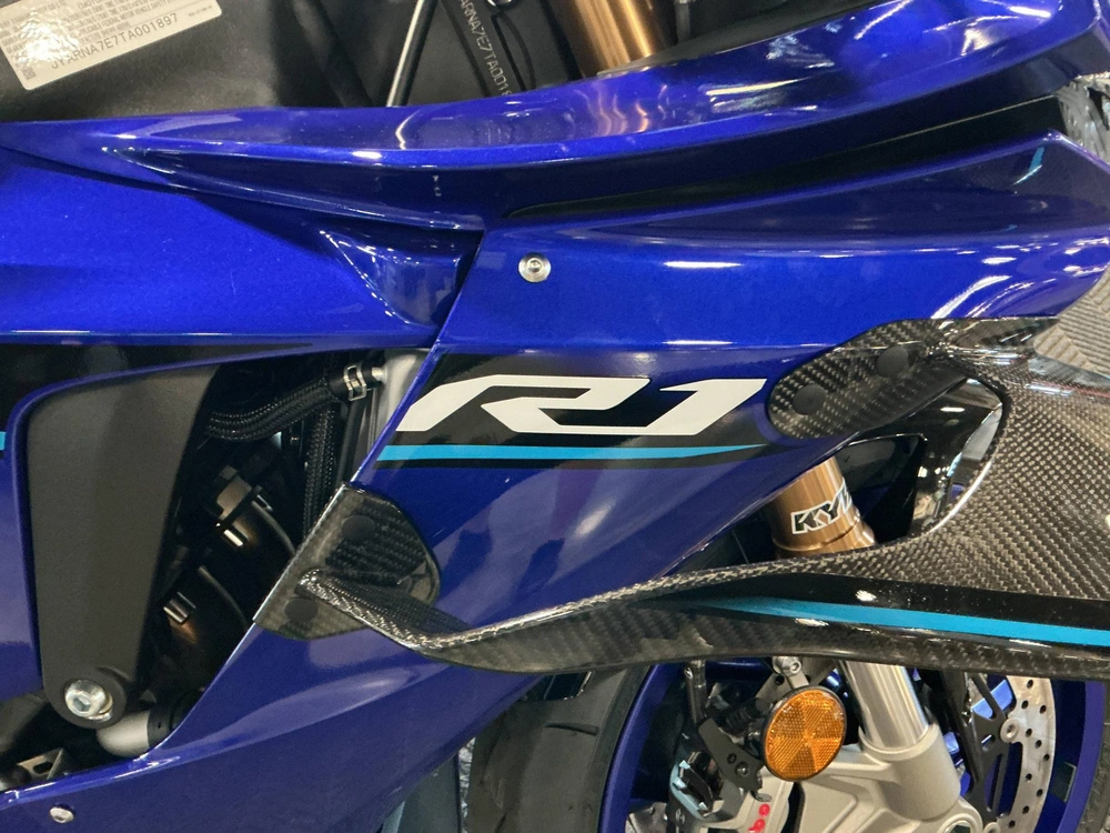 2026 Yamaha Yzf-r1 alt