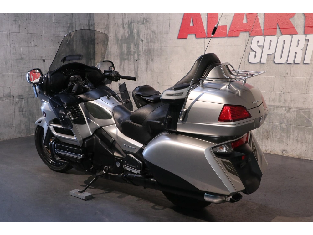 Honda Gl1800 Goldwing Air Bag 2016 alt
