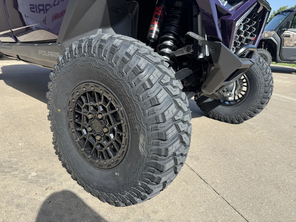 2026 Polaris Rzr Pro R 4 Ultimate alt