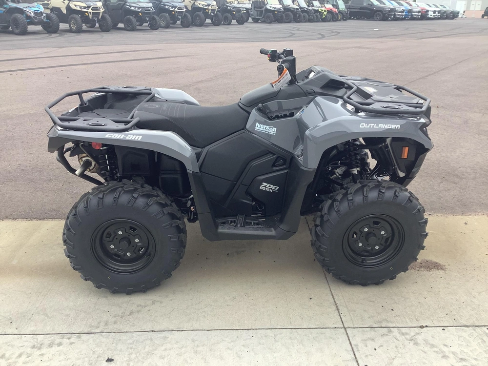 2026 Can-am Outlander Dps700 alt