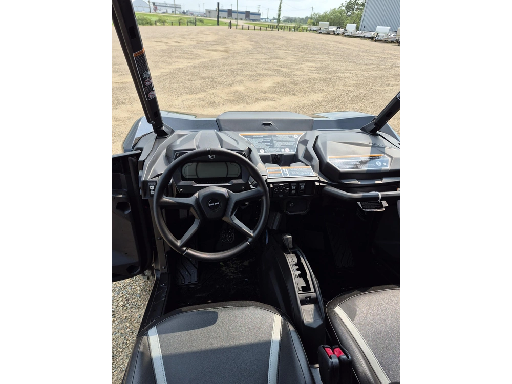 2026 Can-am Commander Max Xt 1000r Triple Black alt