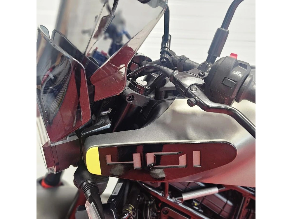 2024 Husqvarna Svartpilen 401 alt