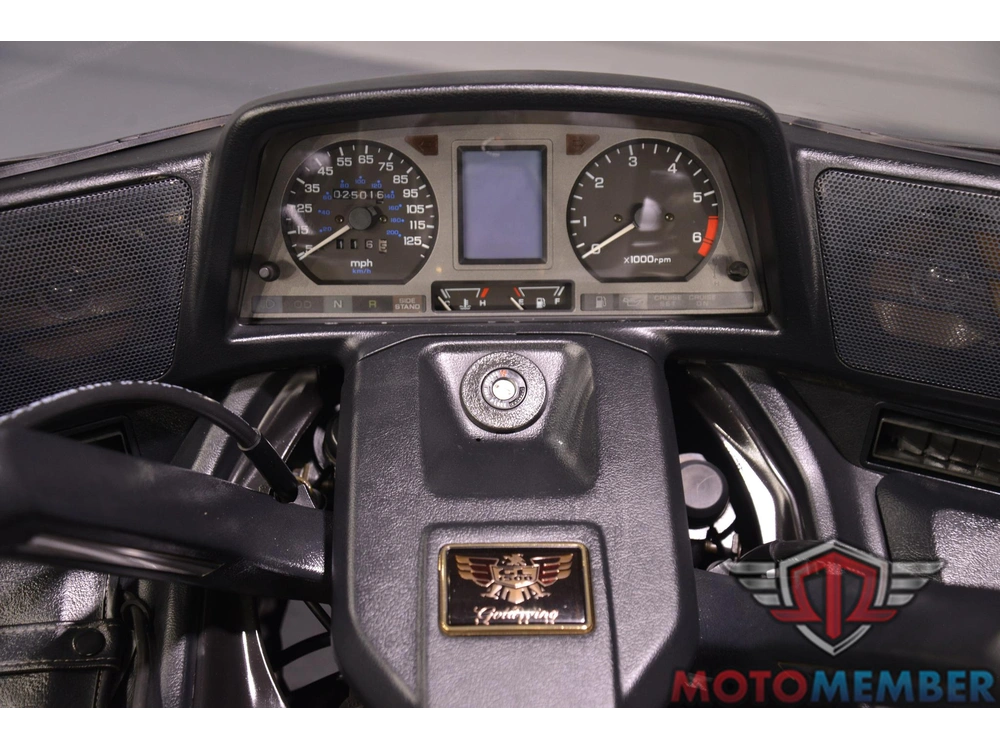 1997 Honda Gold Wing Aspendcade alt