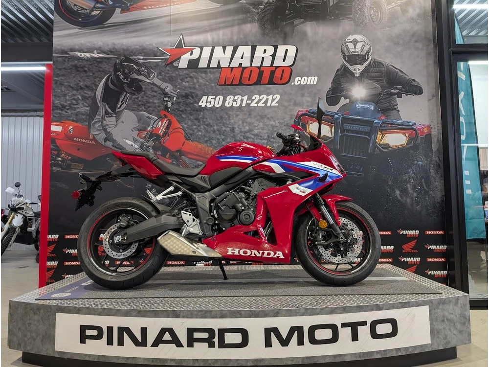 Honda Cbr650r E-cltch 2026 alt