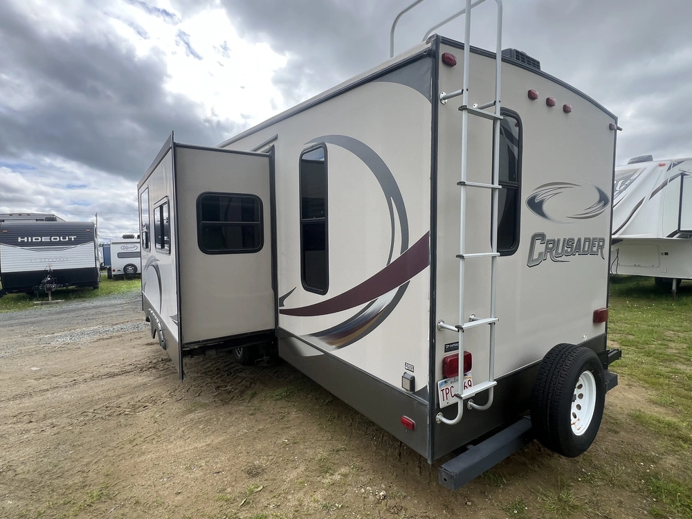 2014 Forest River Crusader 296 Bhs alt