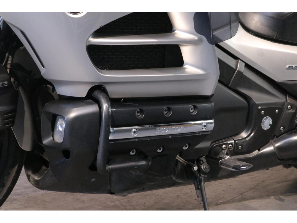 Honda Gl1800 Goldwing Air Bag 2016 alt