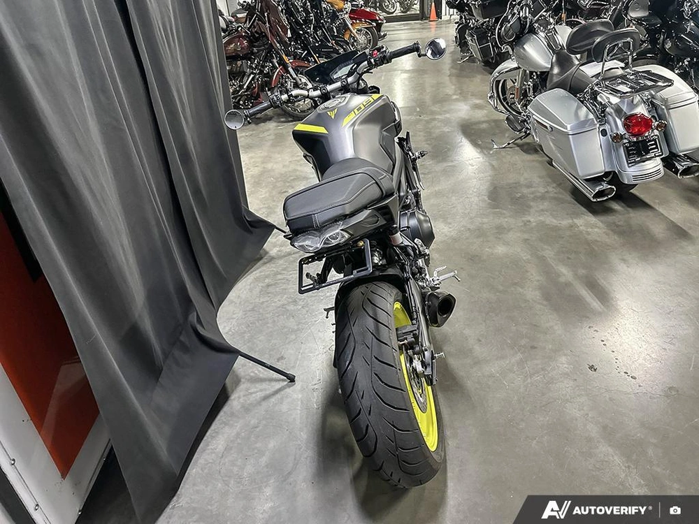 2018 Yamaha Mt09 alt