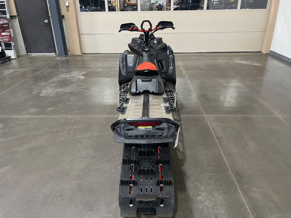 2022 Ski-doo Summit X W/ Expert Package 165 850 Turbo alt