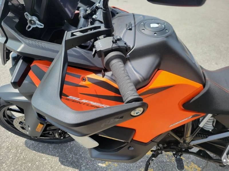 2027 Ktm 1390 Super Adventure S Evo alt