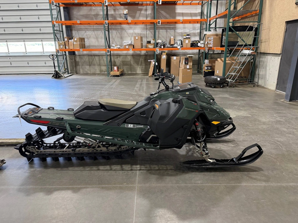2026 Ski-doo Summit Expert 850 Turbo 154 10.25 alt