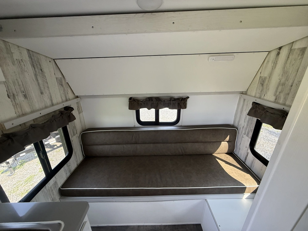 2023 Travel Lite Rove Lite 14bh alt