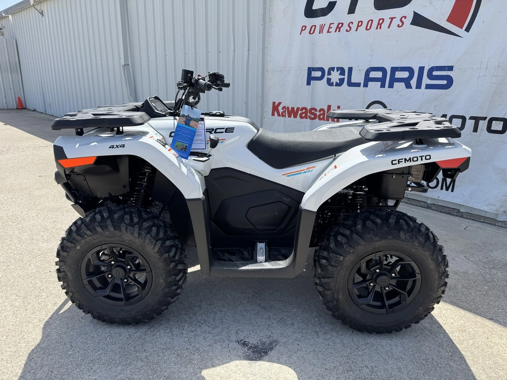 2026 Cfmoto Cforce 500 alt