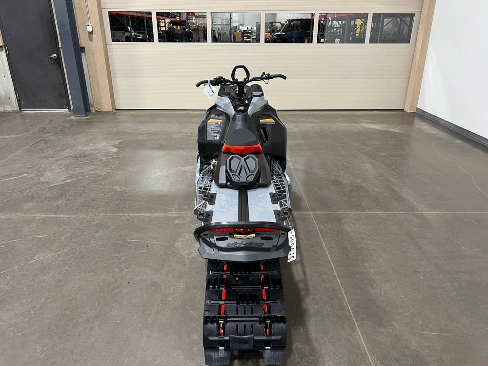2026 Ski-doo Summit X 154 850 3" S alt