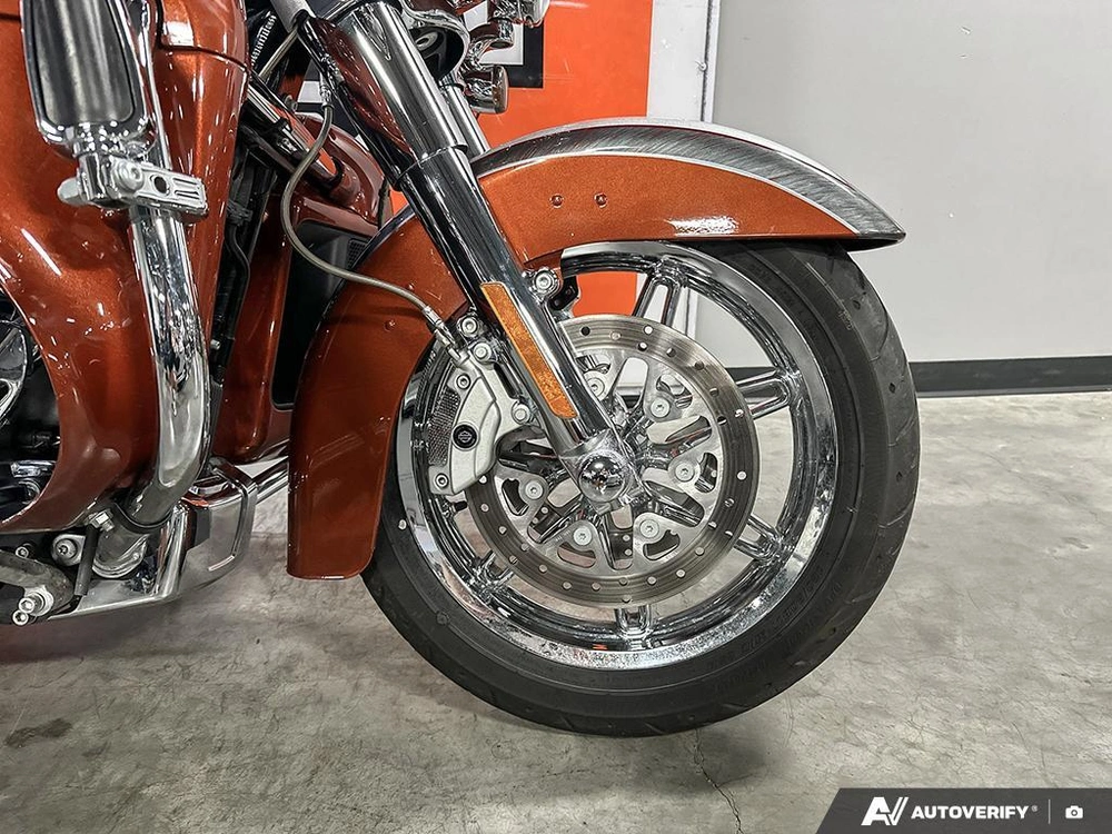 2014 Harley-davidson Flhtcse alt