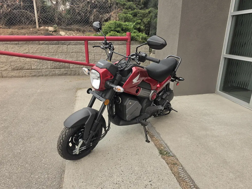 2025 Honda Navi 
