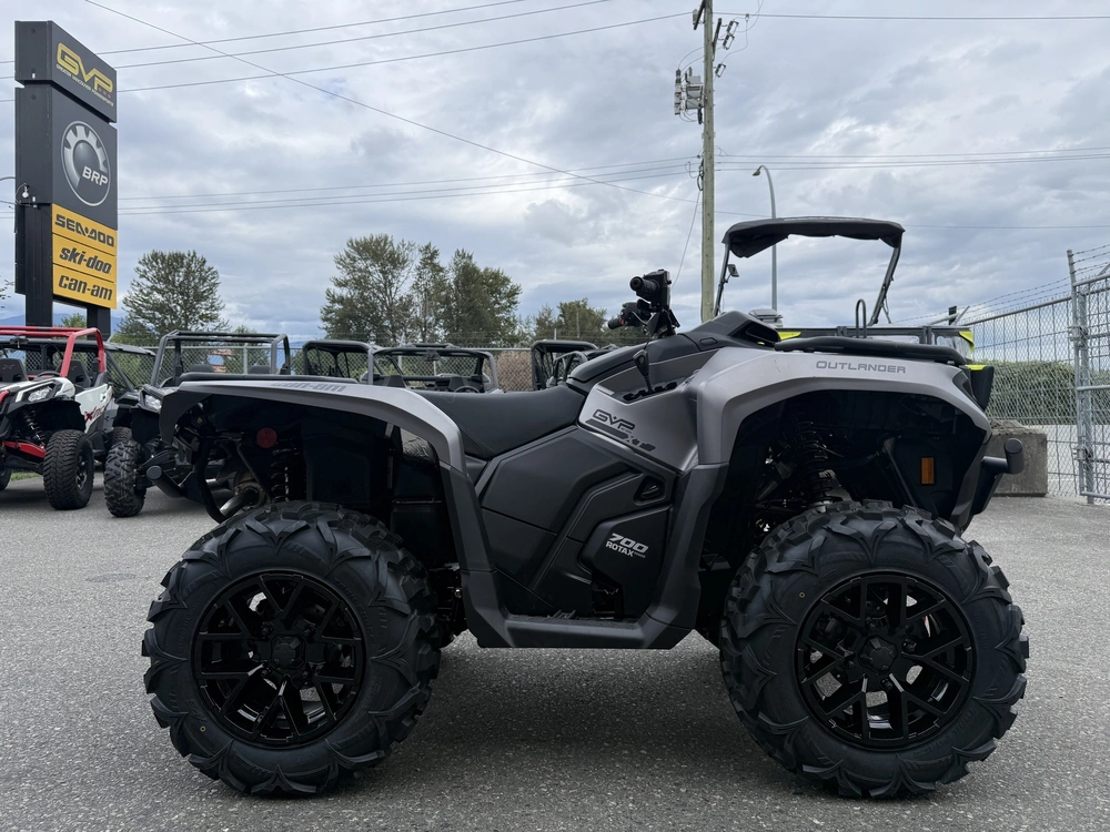 2026 Can-am Outlander Xt 700 alt