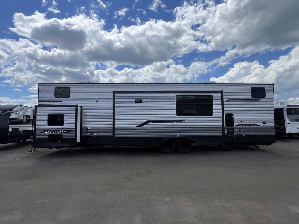 2026 Coachmen Catalina 42condo alt