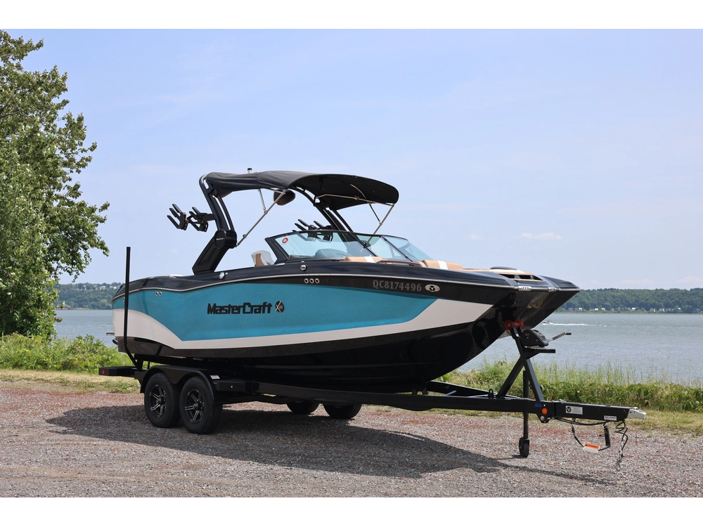 Mastercraft X22 2022 alt