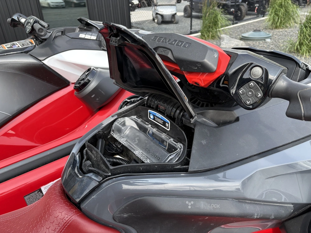 2024 Sea-doo Pwc Rxt X 325 Aud Rd Ibr 24 alt