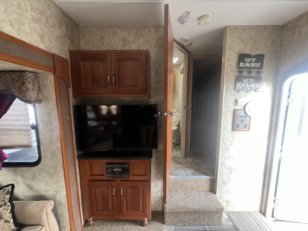 2012 Keystone Rv Cougar X-lite 27rks alt