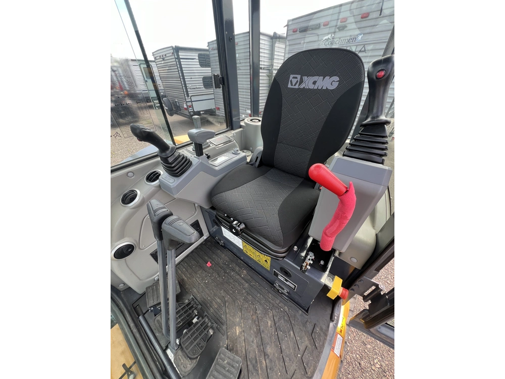 2026 Xcmg Xe35u Cab alt