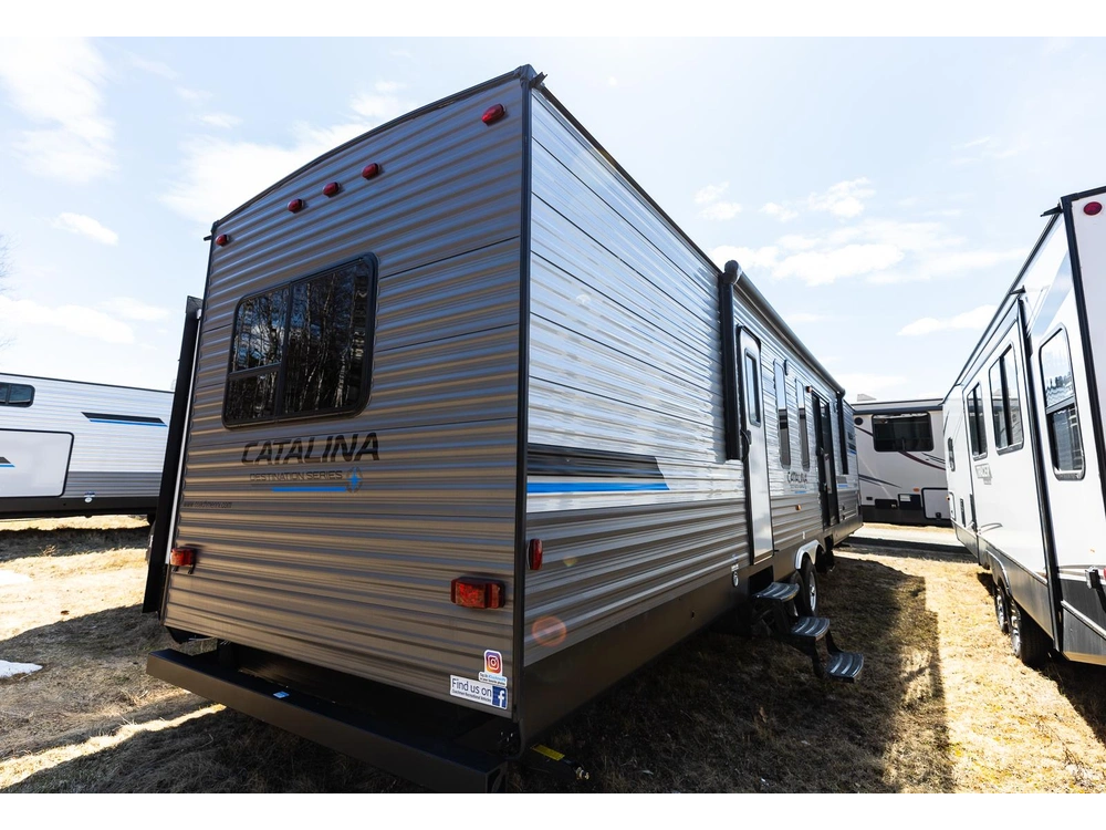 2023 Forest River Coachmen Catalina Destination 39 Fkts alt
