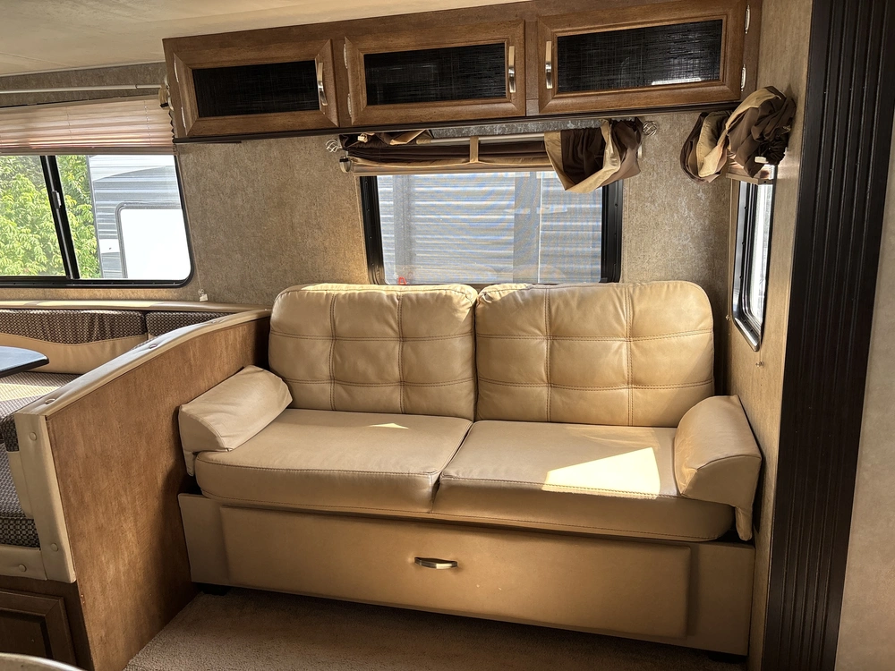 2016 Forest River Salem 31kqbts alt