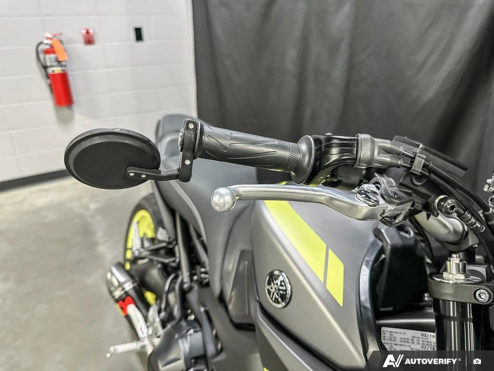 2018 Yamaha Mt09 alt