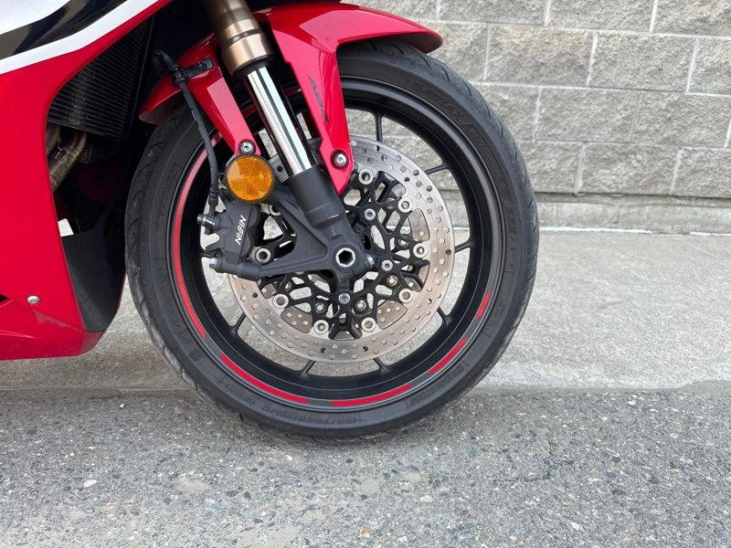2020 Honda Cbr650r alt