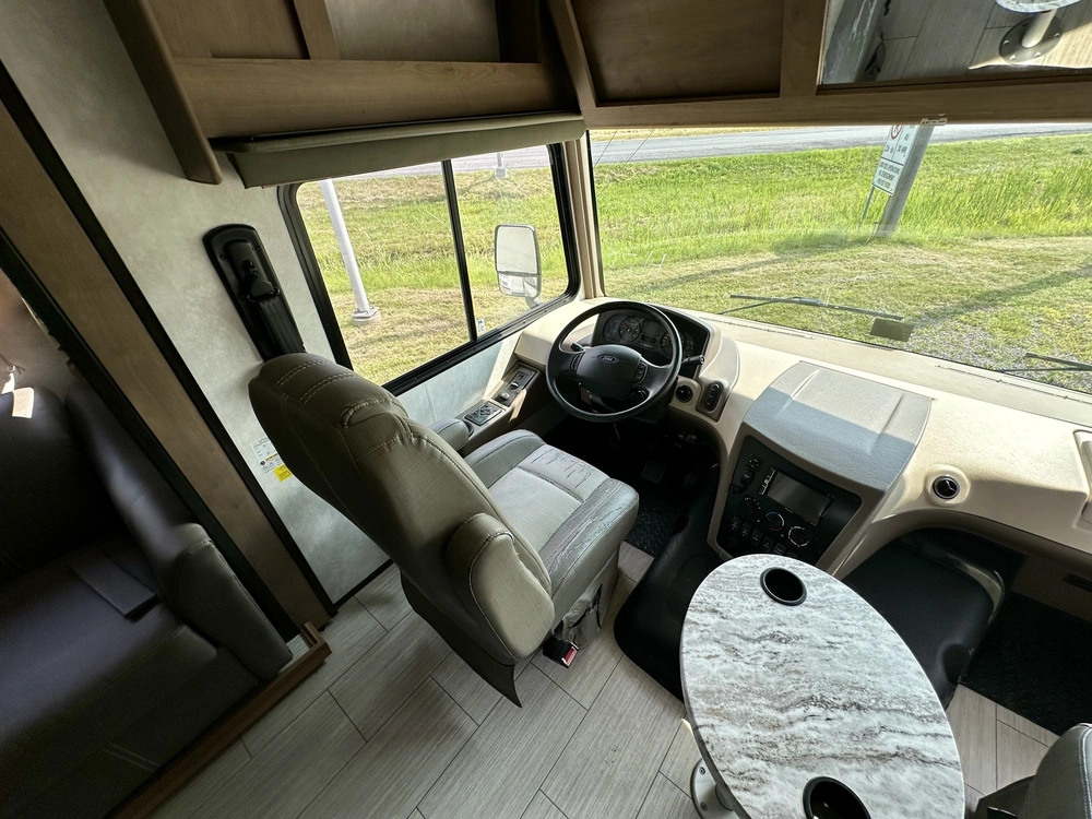 2019 Forest River Fr3 30ds alt