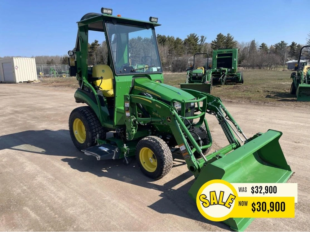 2022 John Deere 2025r alt