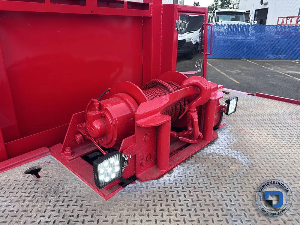 Peterbilt 567 2022 alt